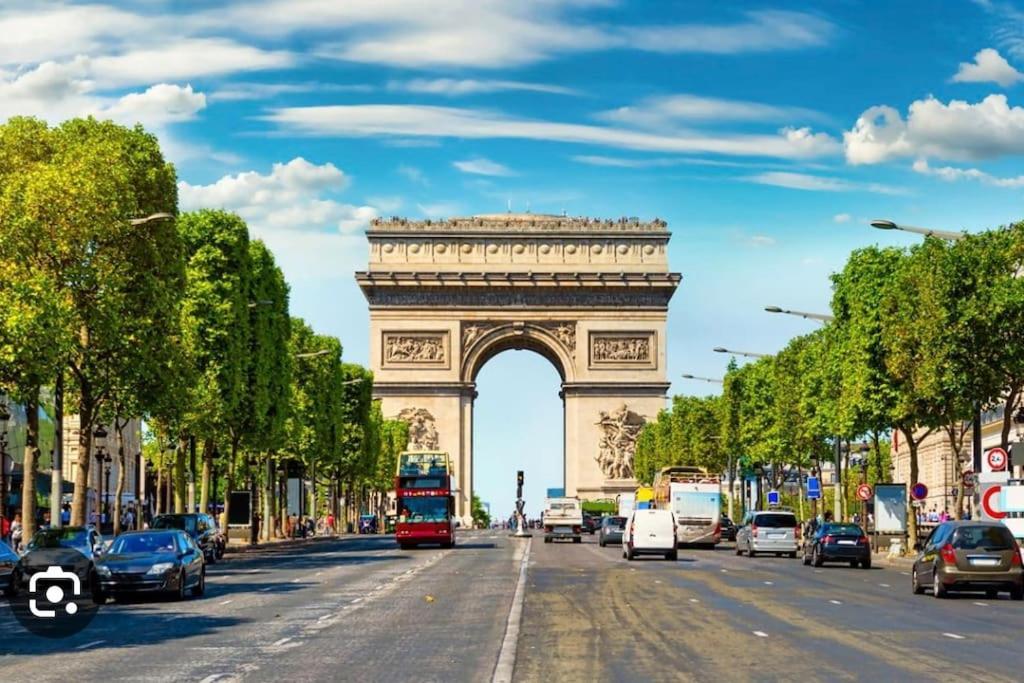De Disney A Paris - Pre Verson 1 谢西 外观 照片