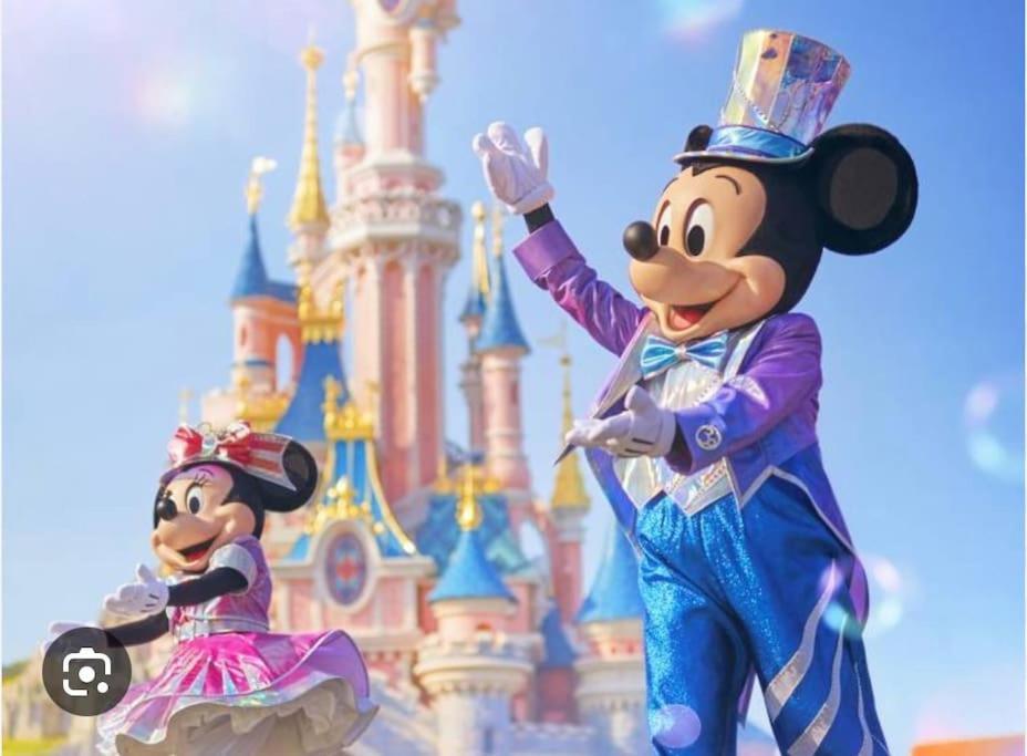 De Disney A Paris - Pre Verson 1 谢西 外观 照片